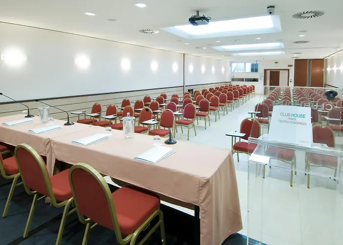 Club House Hotel