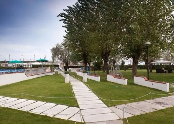 Hotel St Gregory Park By Oasigroup Hotels